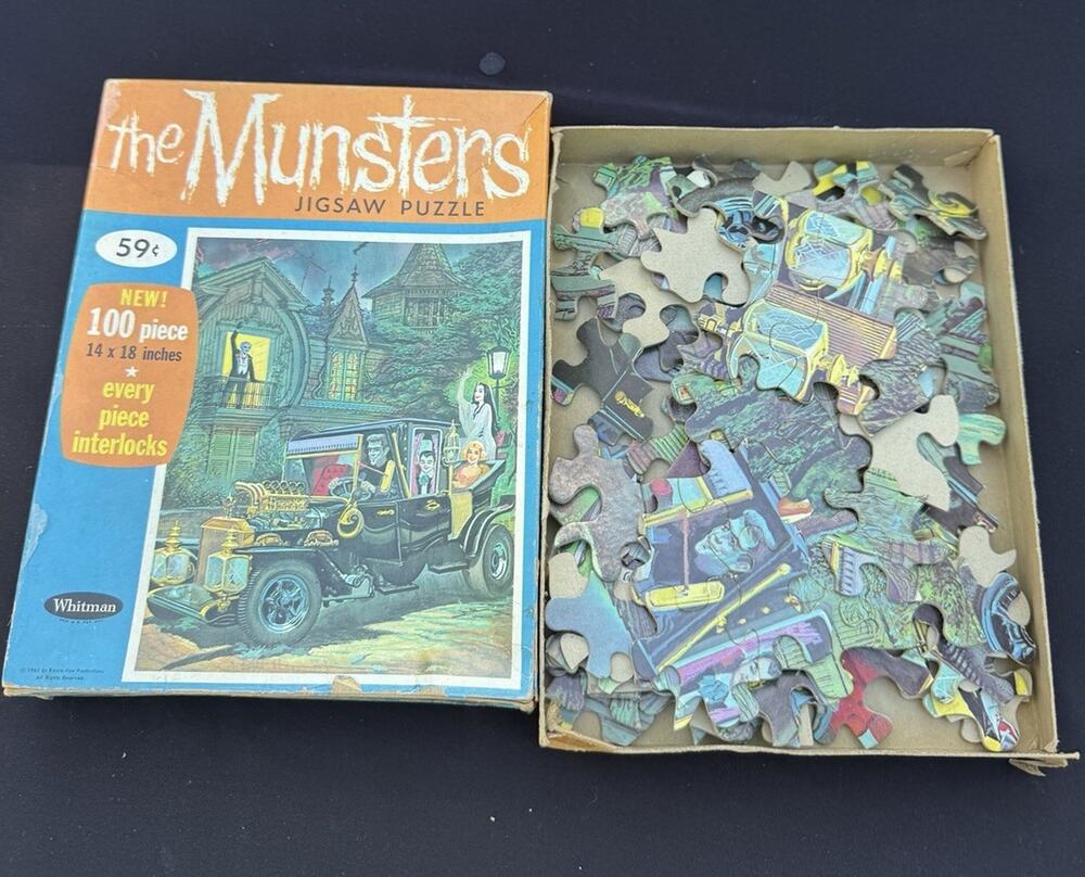 Vintage 1965 Whitman The Munsters Jigsaw Puzzle 100 piece COMPLETE Rare!